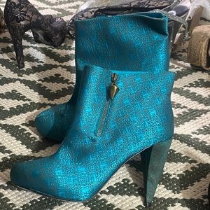 Christian Siriano Teal Patterned Heeled Boots